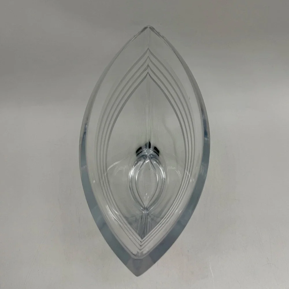 Crystal Glass Boat Shaped Vase Frosted Band Accents Modern Decor Excellent